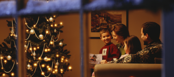 ChristmasFamily_Hero